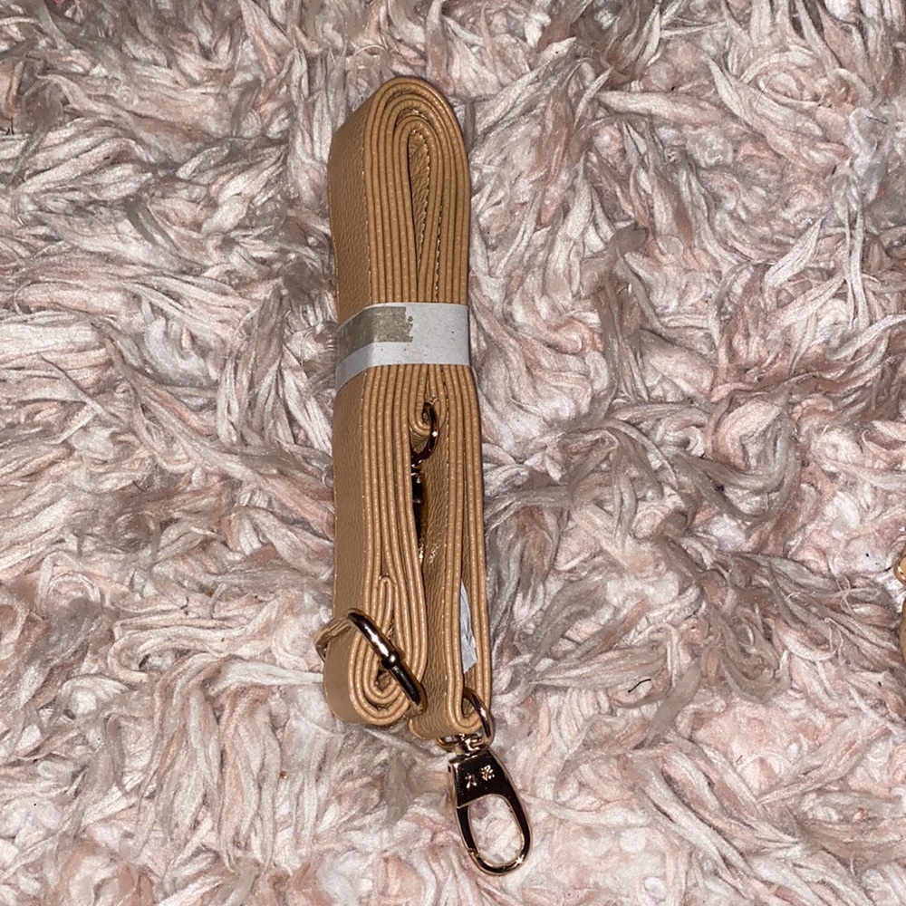 Fashion Lepom Tan Purse - Picture 4 of 7